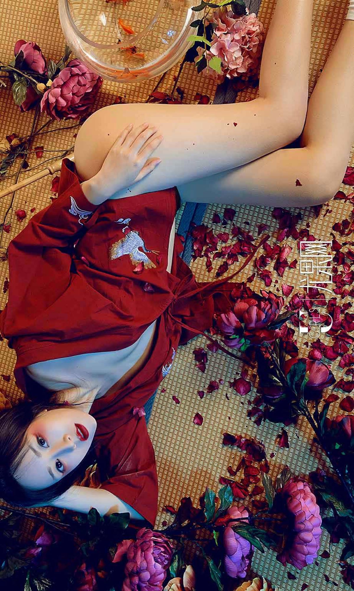 [Ugirls尤果网] 爱尤物专辑 2019.02.14 NO.1366 豌豆公主 姹紫嫣红